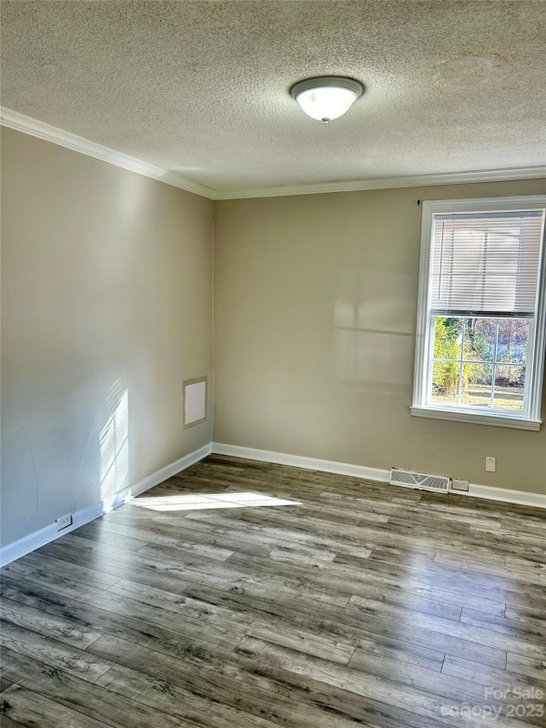 Property image 5 at 700 Briarwood Street, Kannapolis, NC 28081