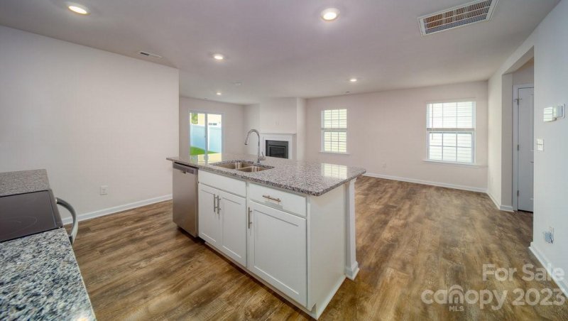 Property image 5 at 1364 Mifflin Lane, Dallas, NC 28034