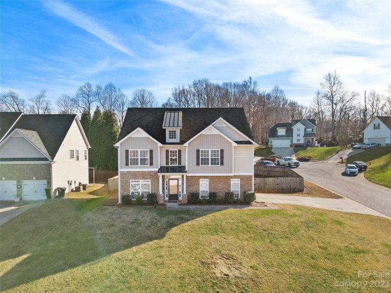 Property image 2 at 5100 Meadow Woods Drive, Lowell, NC 28098