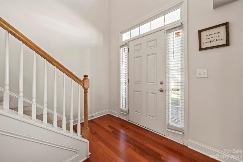 Property image 3 at 5100 Meadow Woods Drive, Lowell, NC 28098