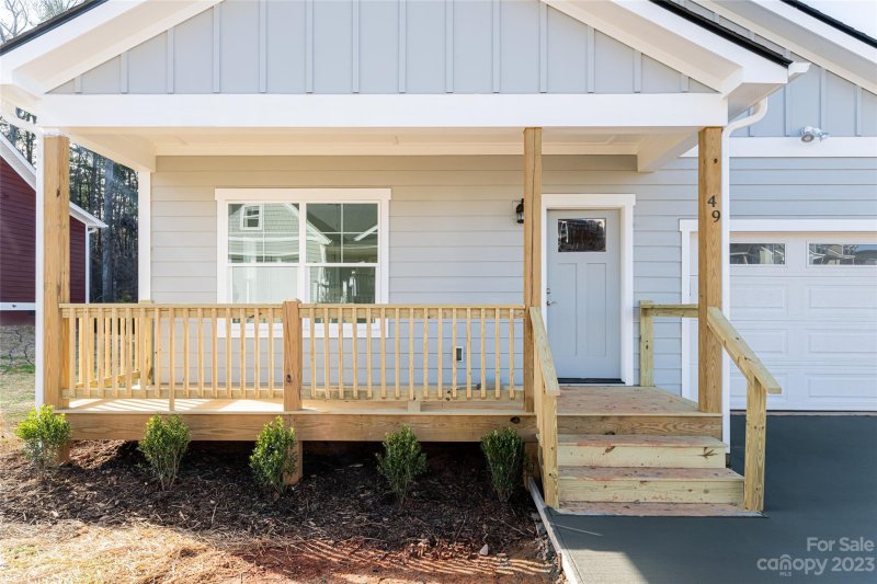 Property image 3 at 49 Greenwood Fields Drive, Asheville, NC 28804