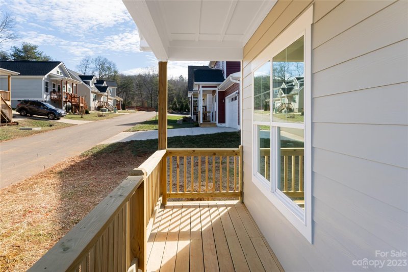 Property image 4 at 49 Greenwood Fields Drive, Asheville, NC 28804