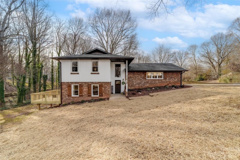 Property image 5 at 4535 Oakwood Circle, Gastonia, NC 28056