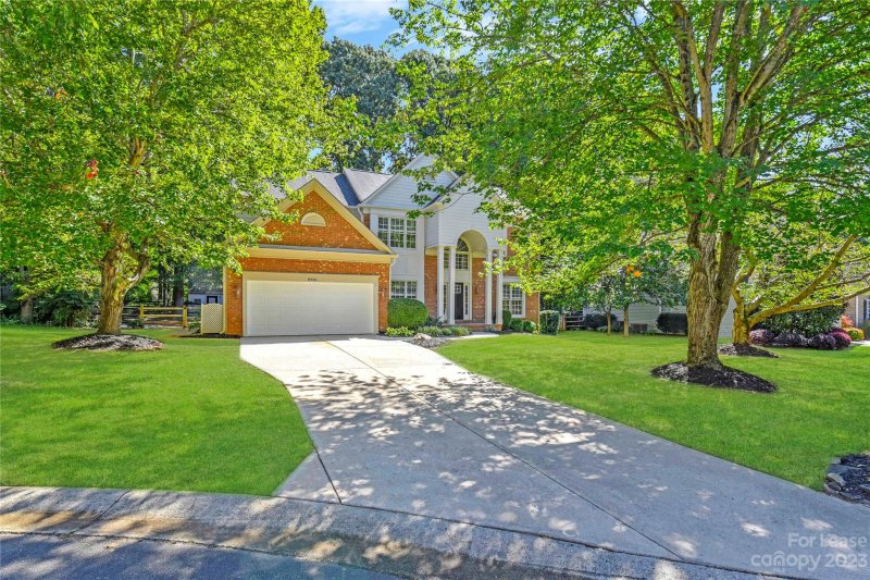 Property image 2 at 8936 Parkcrest Street, Huntersville, NC 28078