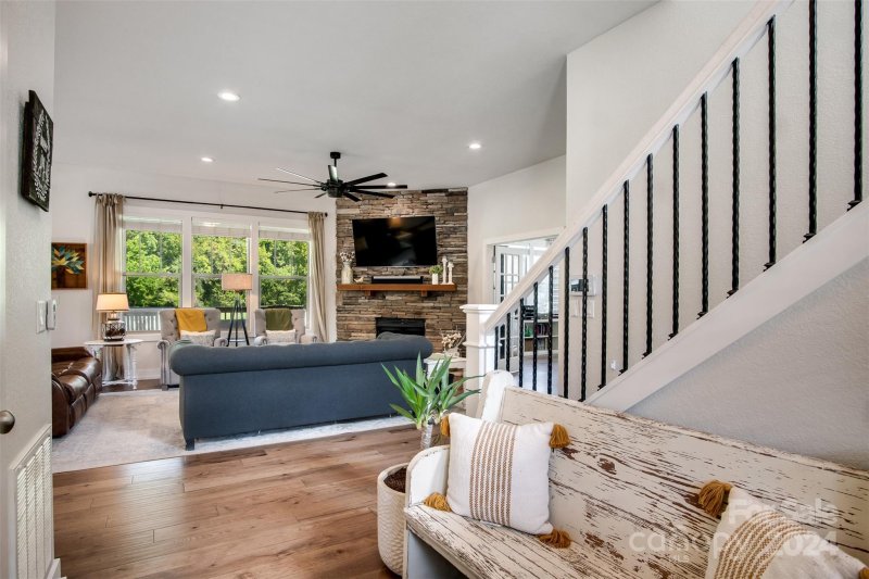 Property image 3 at 31 S Sundrops Trail, Cullowhee, NC 28723