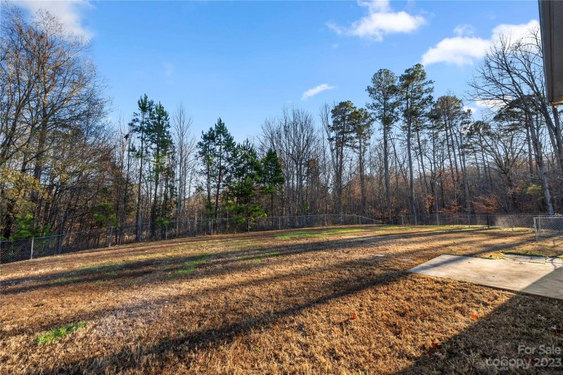 Property image 5 at 512 Bearbrook Lane, Gastonia, NC 28052