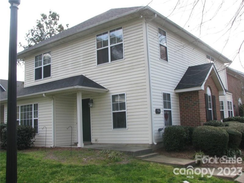 Property image 2 at 3686 Melrose Cottage Drive, Matthews, NC 28105