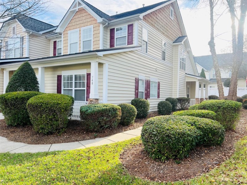 Property image 2 at 748 Winding Way, Rock Hill, SC 29732