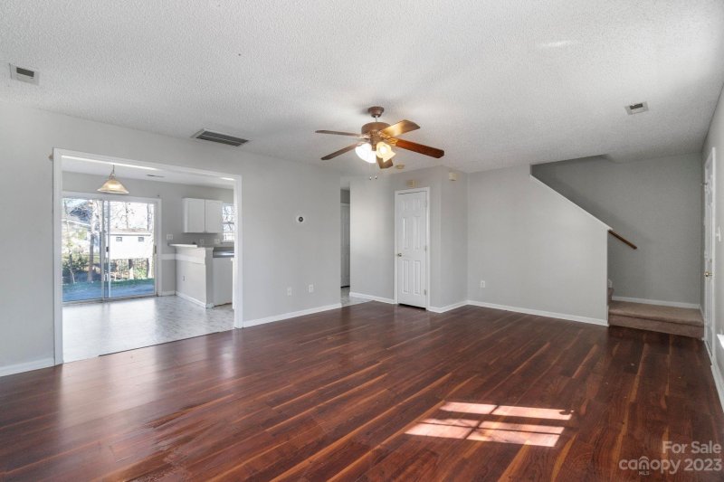 Property image 5 at 2925 Longspur Drive, Matthews, NC 28105