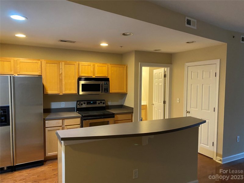 Property image 5 at 718 West Trade Street, Charlotte, NC 28202