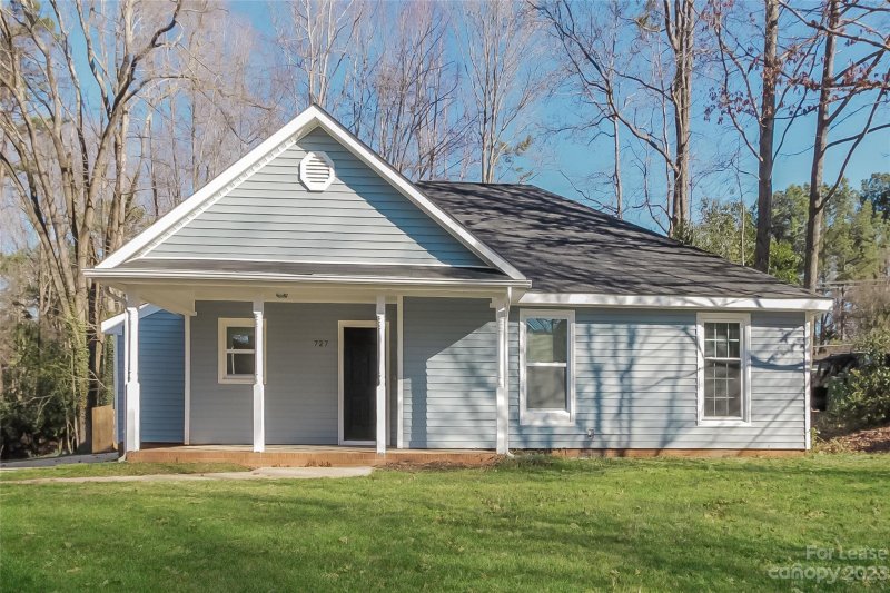 Property image 3 at 727 Mattingwood Drive, Charlotte, NC 28270