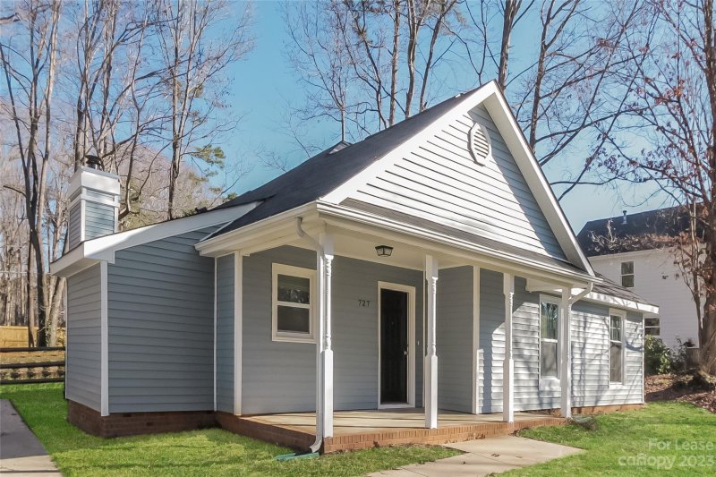 Property image 4 at 727 Mattingwood Drive, Charlotte, NC 28270