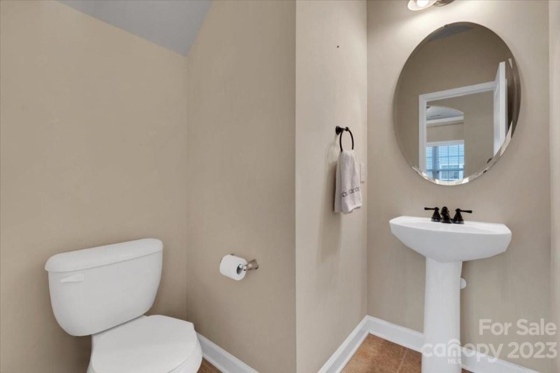 Property image 5 at 3912 Schenley Avenue, Gastonia, NC 28056