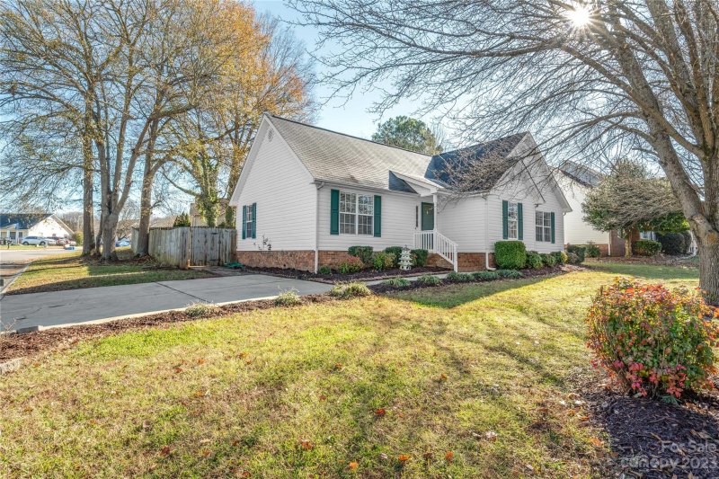 Property image 4 at 2024 Bristol Parkway, Rock Hill, SC 29732