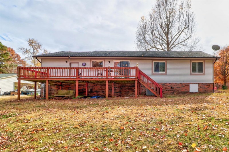 Property image 5 at 122 Spring Shore Road, Statesville, NC 28677