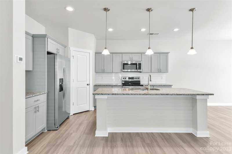 Property image 5 at 4019 Ahan Drive, Charlotte, NC 28210