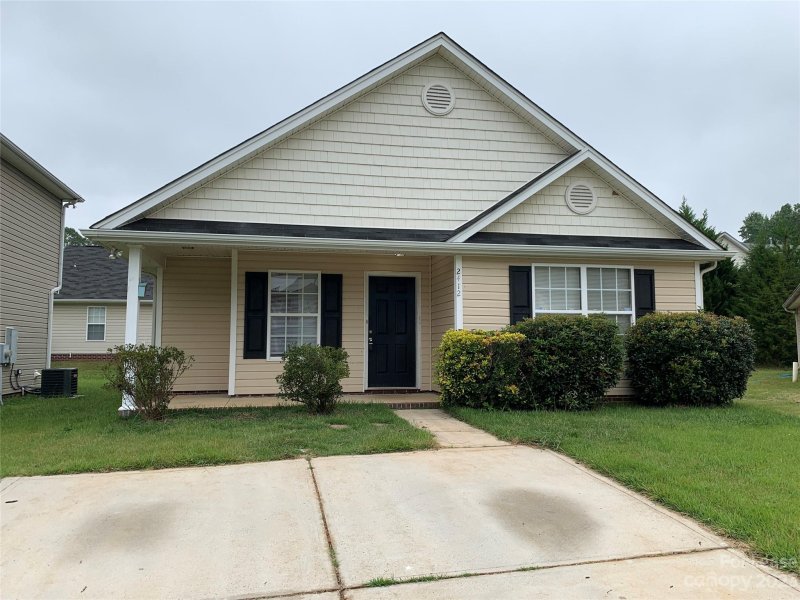 2412 Smugglers Court