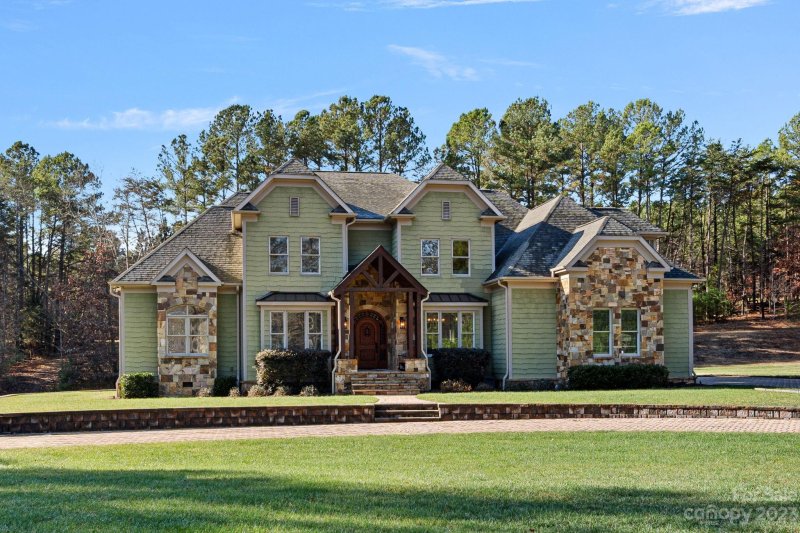 176 Park Crest Drive