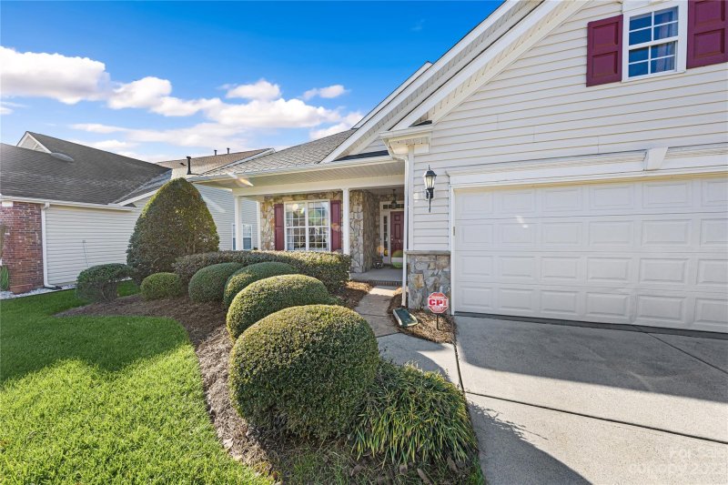 Property image 3 at 902 Platinum Drive, Fort Mill, SC 29708