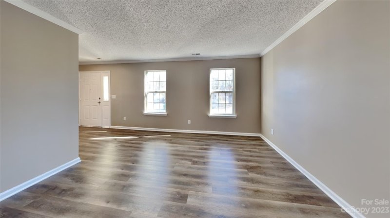 Property image 3 at 6001 Acadian Woods Drive, Charlotte, NC 28227