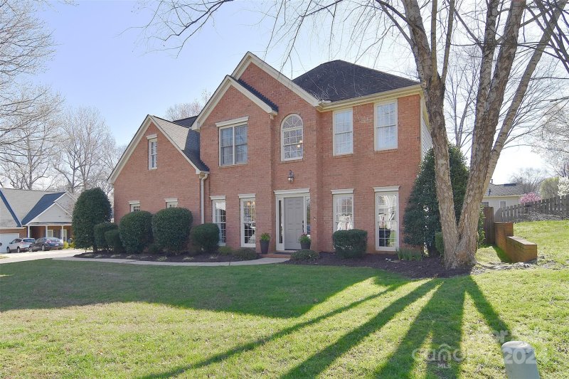 Property image 2 at 17323 Cambridge Grove Drive, Huntersville, NC 28078