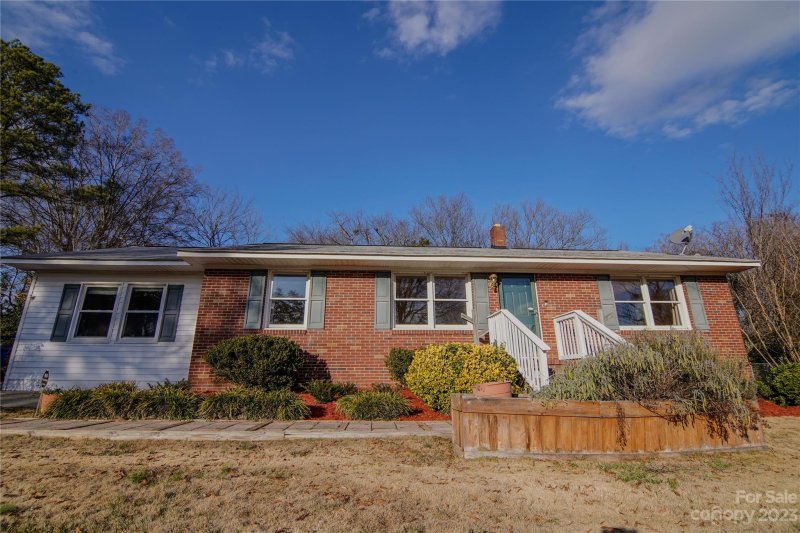 Property image 2 at 1716 Monterey Drive, Rock Hill, SC 29732