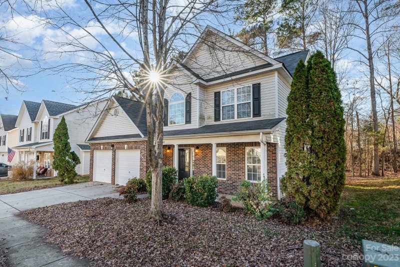 Property image 3 at 19243 Kanawha Drive, Cornelius, NC 28031