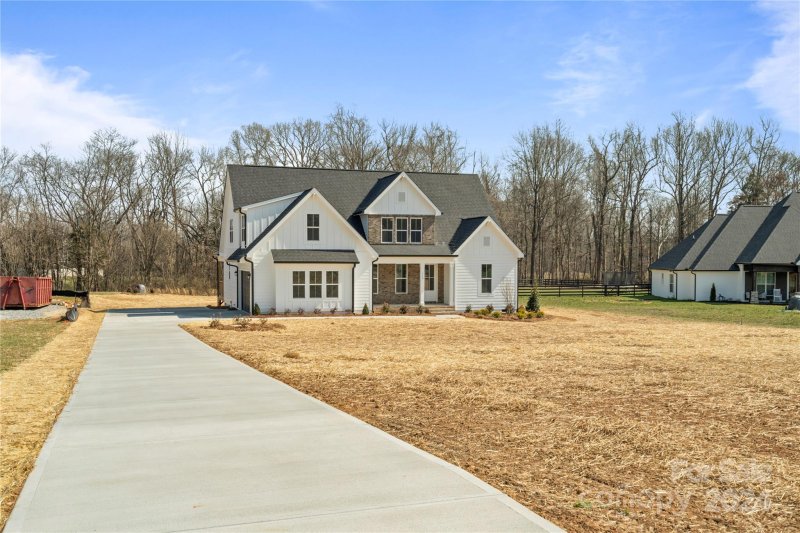 Property image 2 at 130 Bellingshire Drive, Mt Ulla, NC 28125