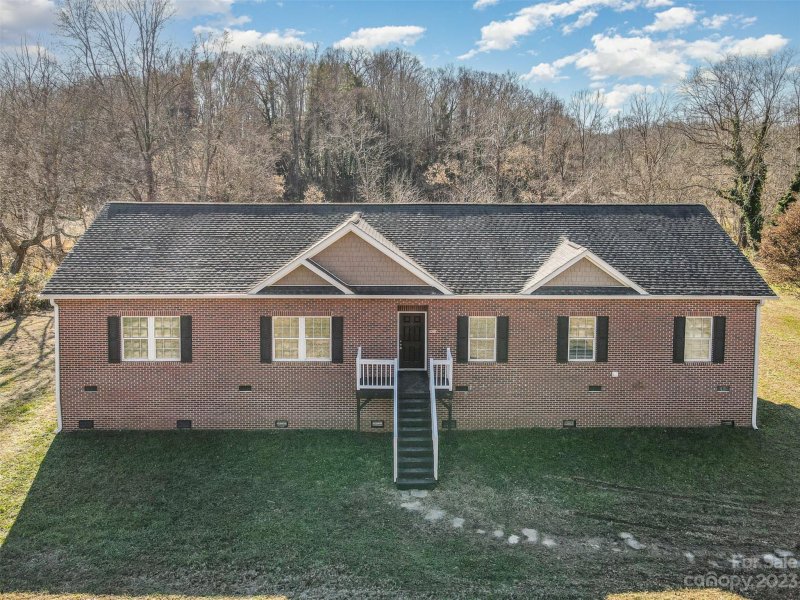 Property image 5 at 905 13th Street, Conover, NC 28613