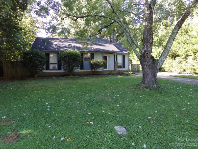 Property image 2 at 10212 Invershiel Court, Mint Hill, NC 28227