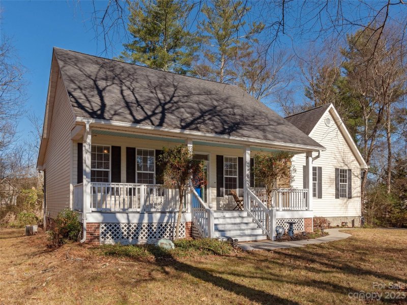 Property image 2 at 24 Brandy Branch Court, Mills River, NC 28759