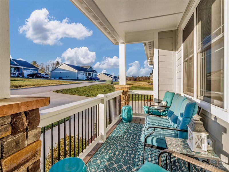 Property image 5 at 396 Windy Acres Knoll Drive, Hendersonville, NC 28792