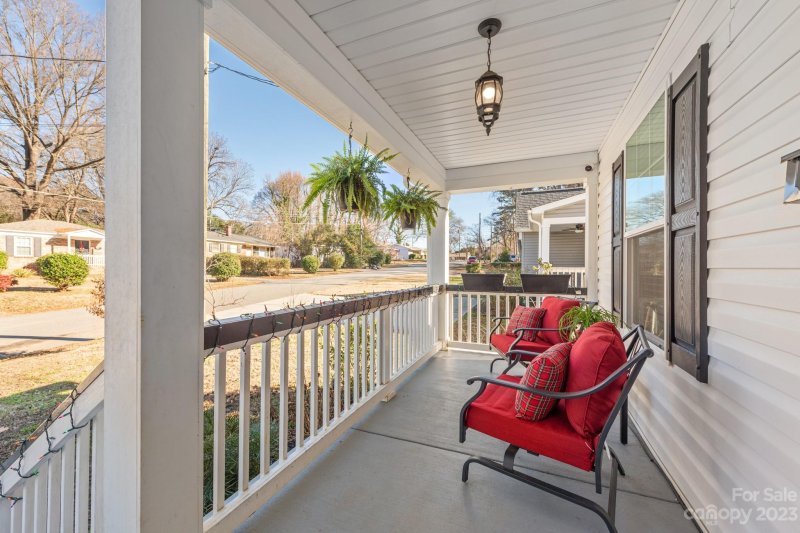 Property image 3 at 1929 St Mark Street, Charlotte, NC 28216