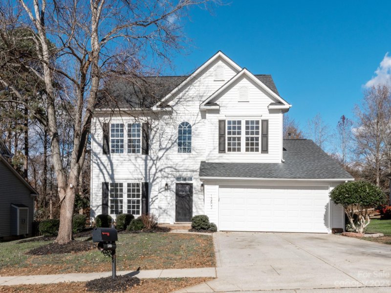 13403 Edgetree Drive