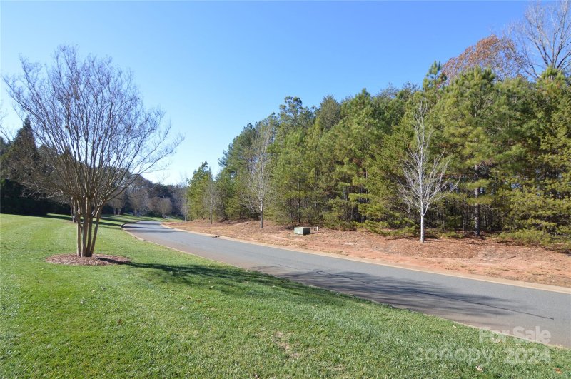 Property image 2 at 1320 Reflection Pointe Boulevard, Belmont, NC 28012