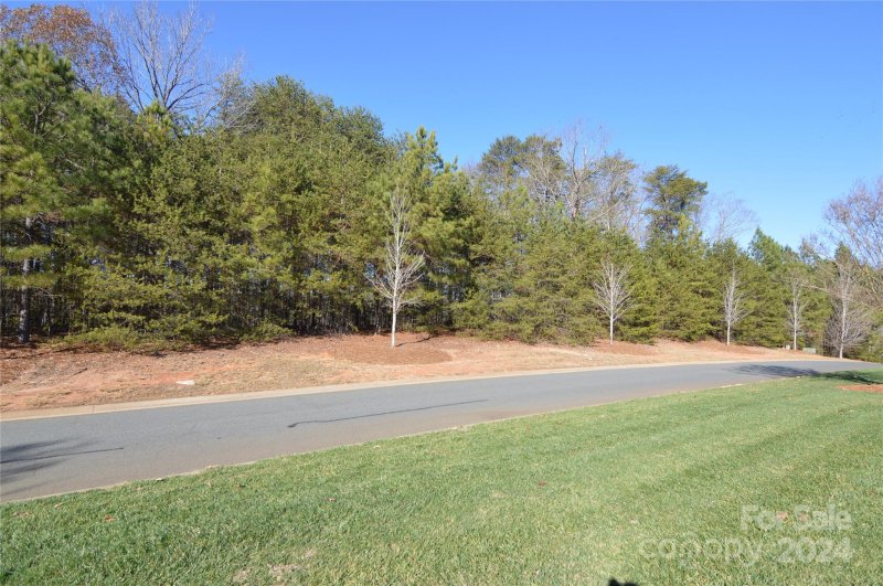 Property image 4 at 1320 Reflection Pointe Boulevard, Belmont, NC 28012