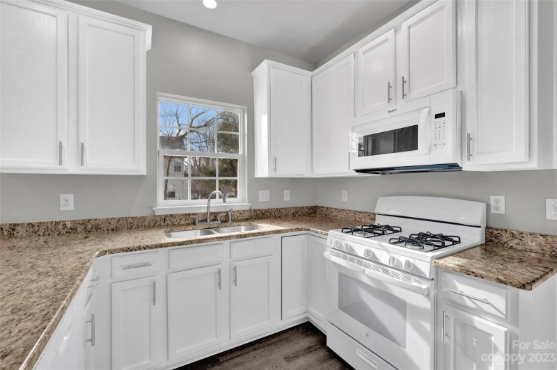 Property image 5 at 163 Foxtail Drive, Mooresville, NC 28117