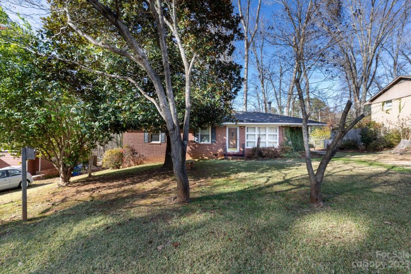 Property image 2 at 1180 Westover Circle, Rock Hill, SC 29732
