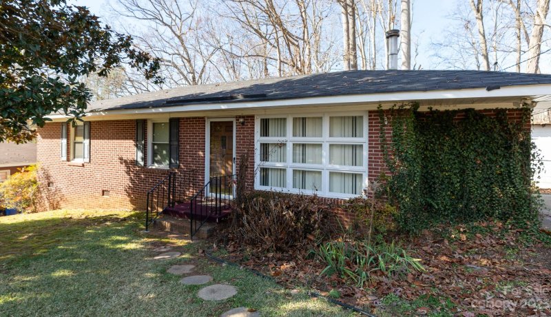 Property image 3 at 1180 Westover Circle, Rock Hill, SC 29732
