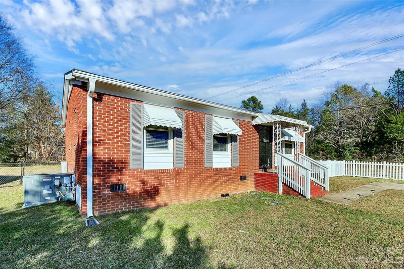 Property image 4 at 1695 College Plaza Boulevard, Rock Hill, SC 29730