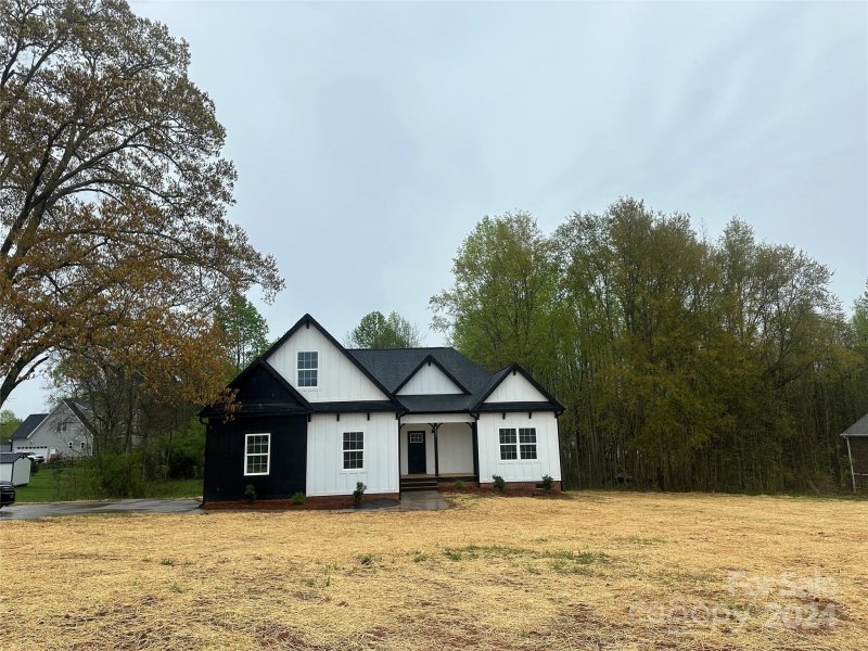 Property image 2 at 8023 Smooth Stone Court, Clover, SC 29710