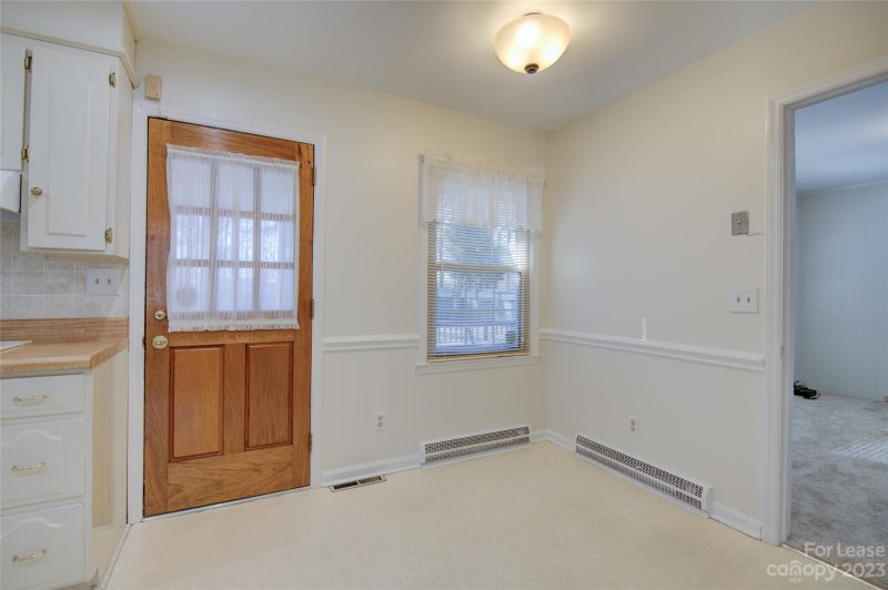 Property image 4 at 3901 Havenwood Road, Charlotte, NC 28205