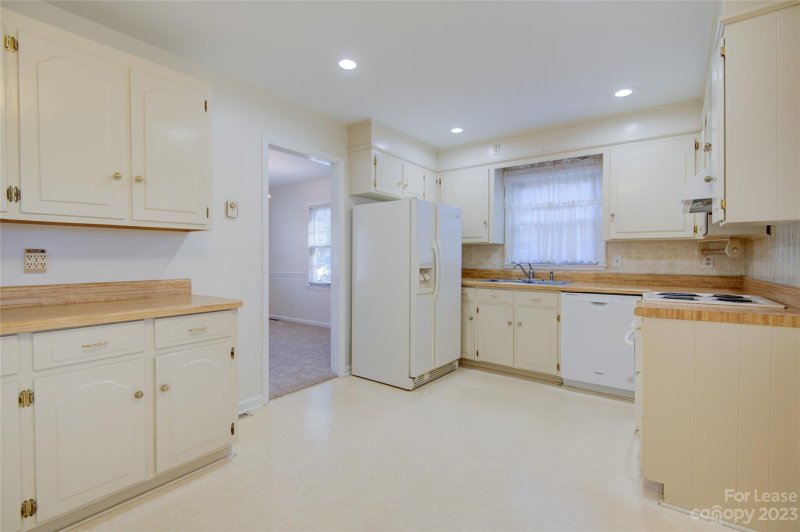 Property image 5 at 3901 Havenwood Road, Charlotte, NC 28205