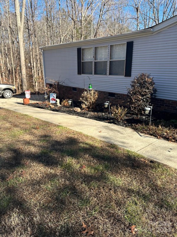 Property image 4 at 275 Sailwinds Road, Mooresville, NC 28115