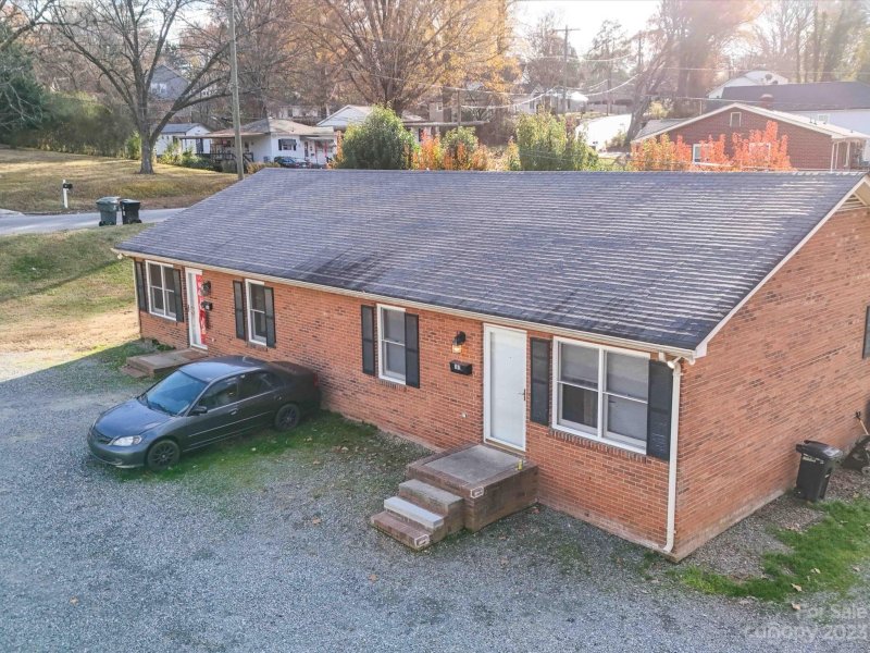 Property image 4 at 165 167 Madison Avenue, Concord, NC 28025