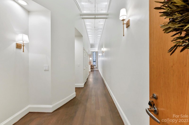 Property image 5 at 127 N Tryon Street, Charlotte, NC 28202