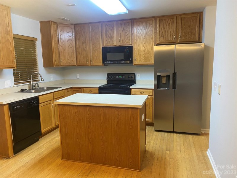 Property image 3 at 7614 Blackhawk Lane, Tega Cay, SC 29708