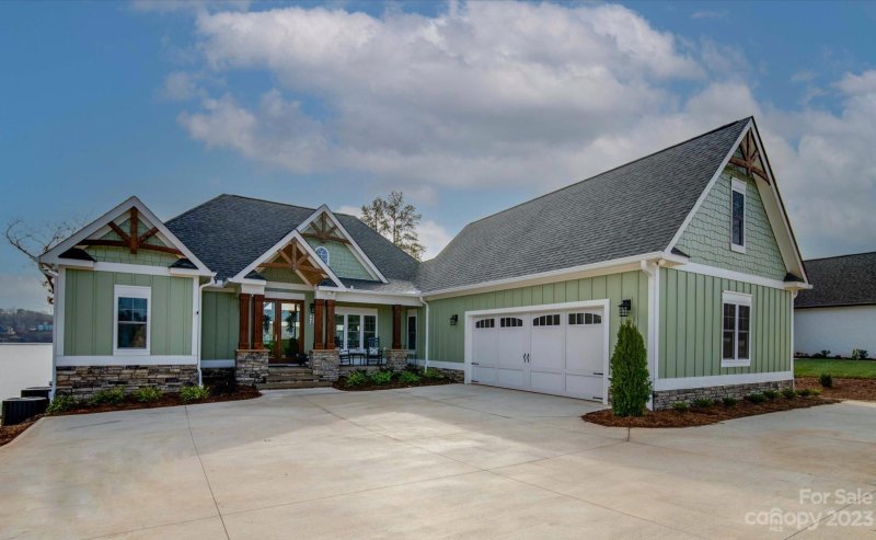 Property image 3 at 226 Eagle Pointe Drive, Norwood, NC 28128