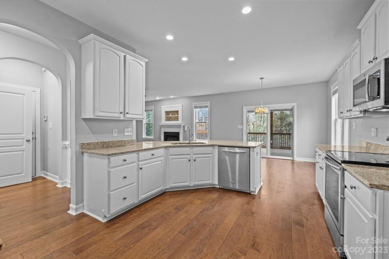 Property image 5 at 10304 Glenmeade Road, Cornelius, NC 28031