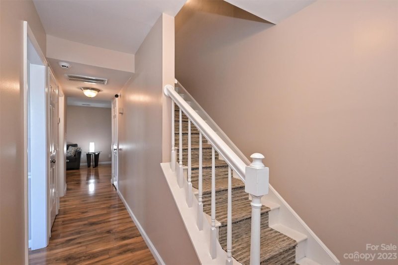 Property image 3 at 8330 Knights Bridge Road, Charlotte, NC 28210